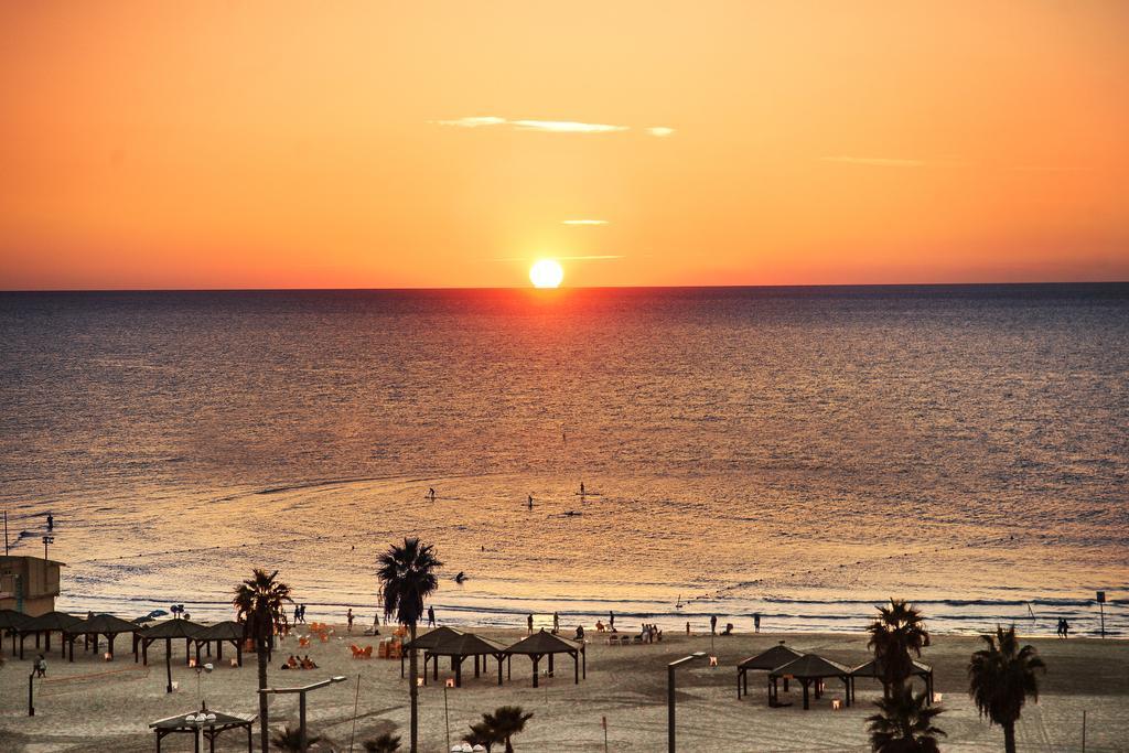 Brown Beach House Tel-Aviv, A Member Of Brown Hotels Esterno foto